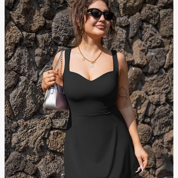 HYZ Black Activity Dress - Picture 8 of 9